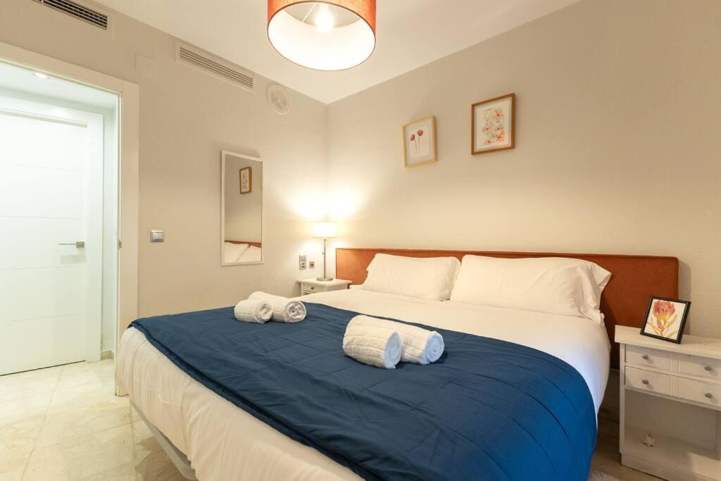 Pajaritos Center Suite By Valcambre Seville Exterior photo